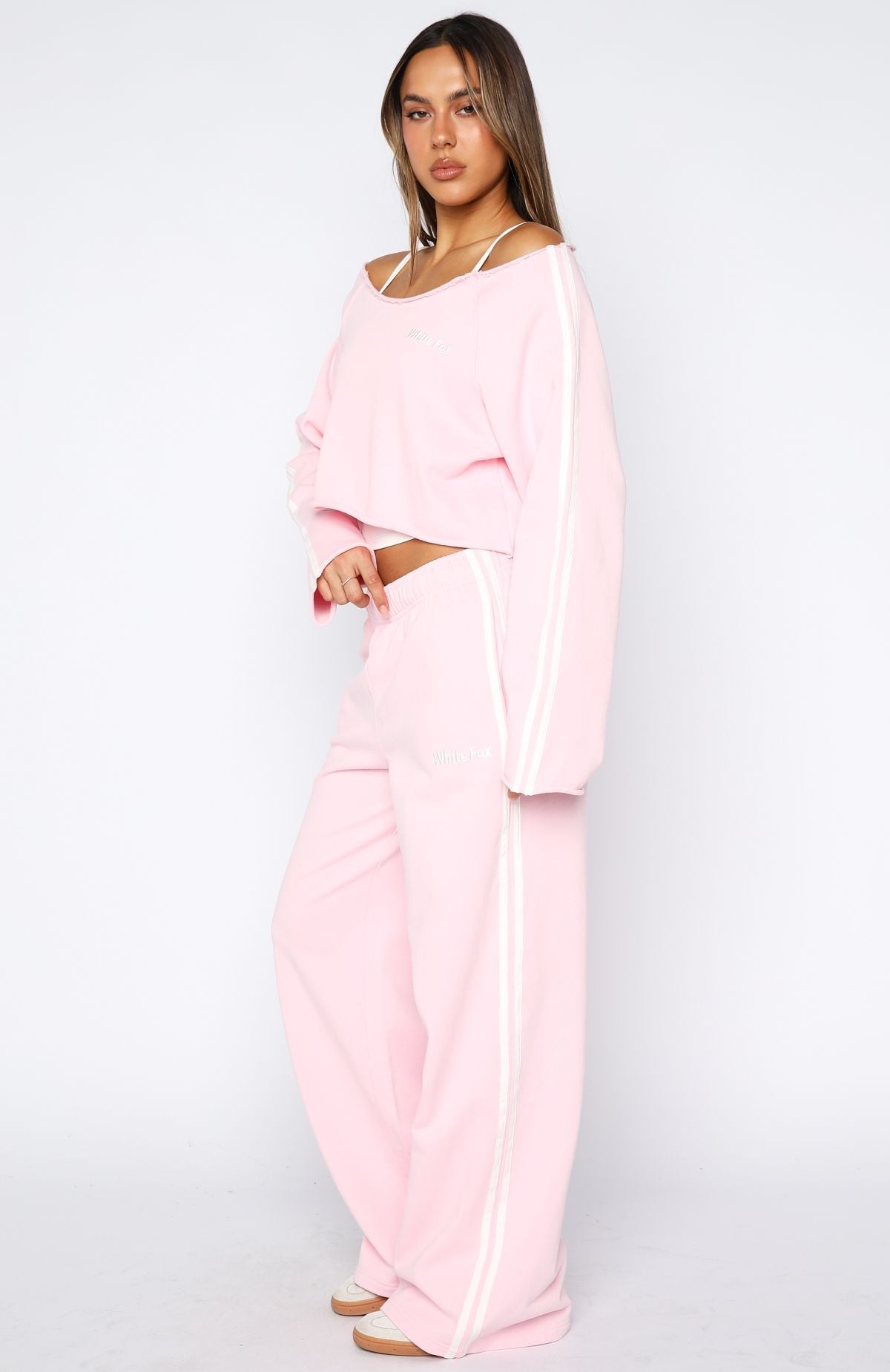 Star Student Wide Leg Sweatpants Pink