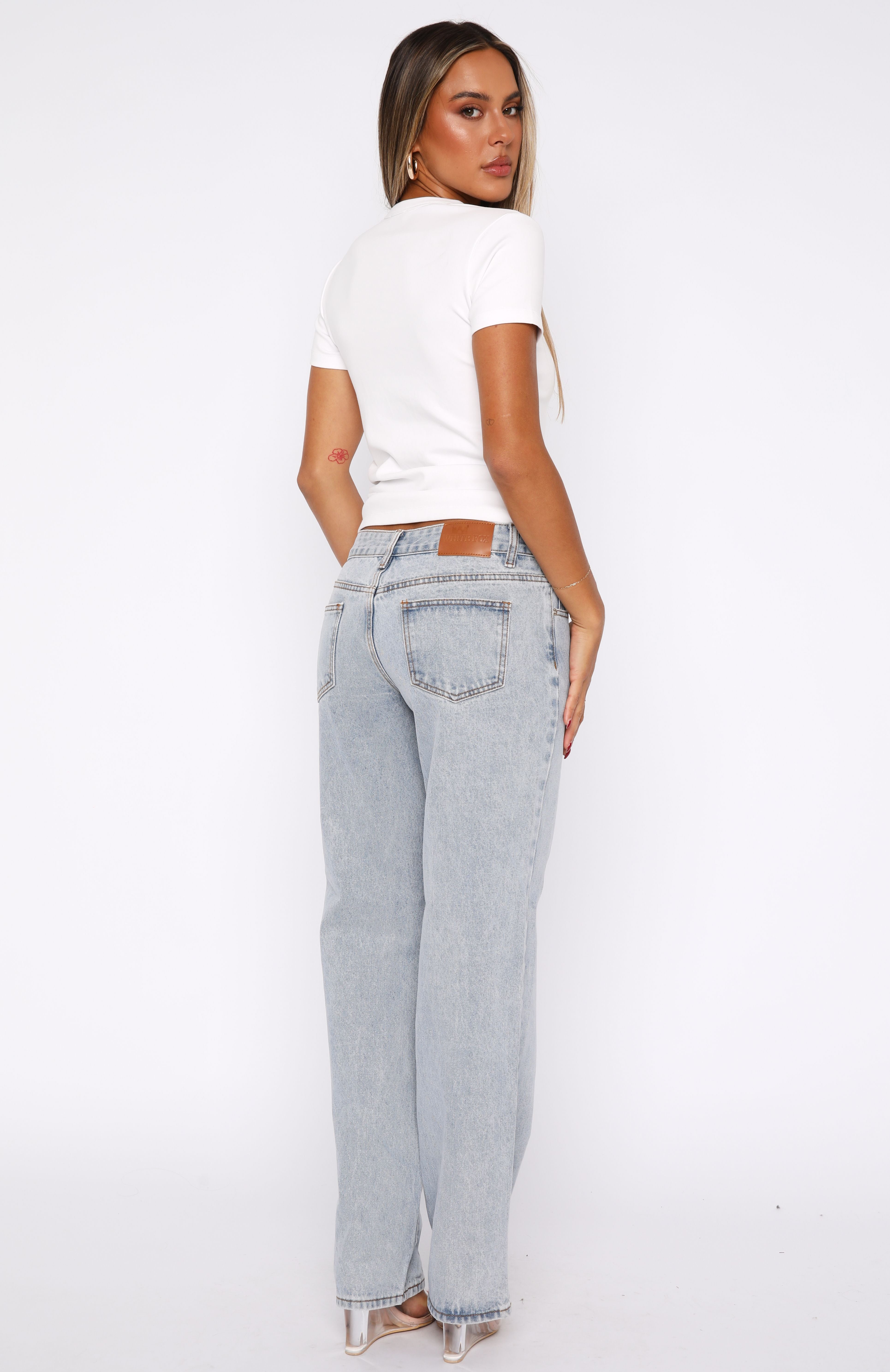Zara Low Rise Straight Leg Jeans Light Blue
