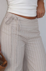 Won't Look Back Pants Beige